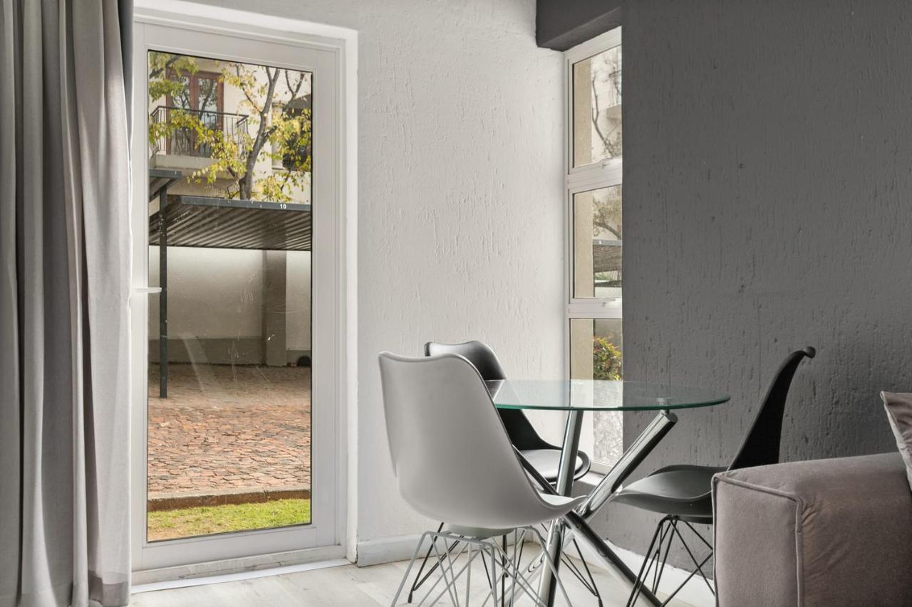 Marley On Katherine Apartamento Joanesburgo Exterior foto