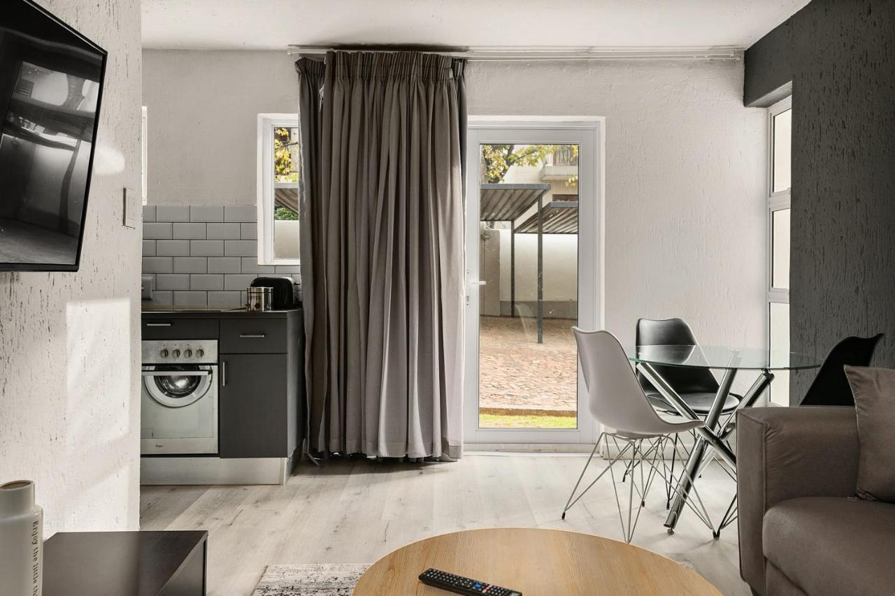 Marley On Katherine Apartamento Joanesburgo Exterior foto