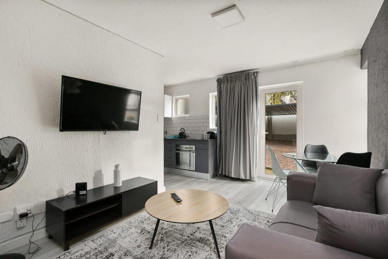 Marley On Katherine Apartamento Joanesburgo Exterior foto